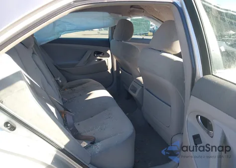 2009 Toyota Camry z USA, uszkodzony, nr VIN 4T1BE46K19U841031